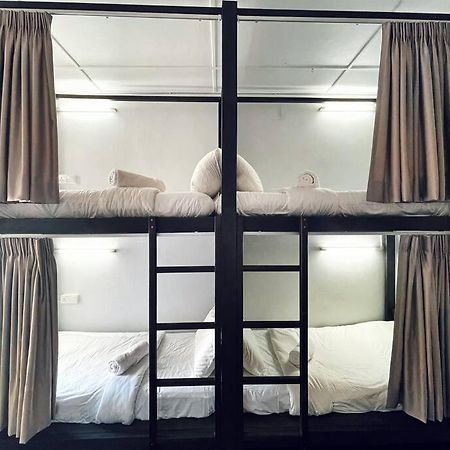Bunk Puteh Homestay クアラ・トレンガヌ エクステリア 写真